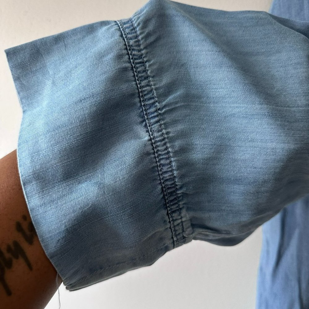 Jess Lea V-Neck Chambray Dress - Picture 7 of 9